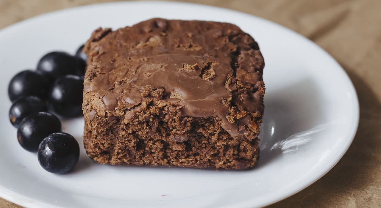 Chocolate brownies with caramel and pecans